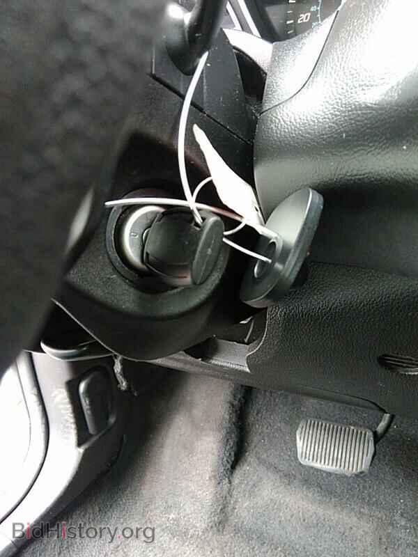 2013 Ford Focus - VIN: 1FADP3K2XDL132786 - Photo 9