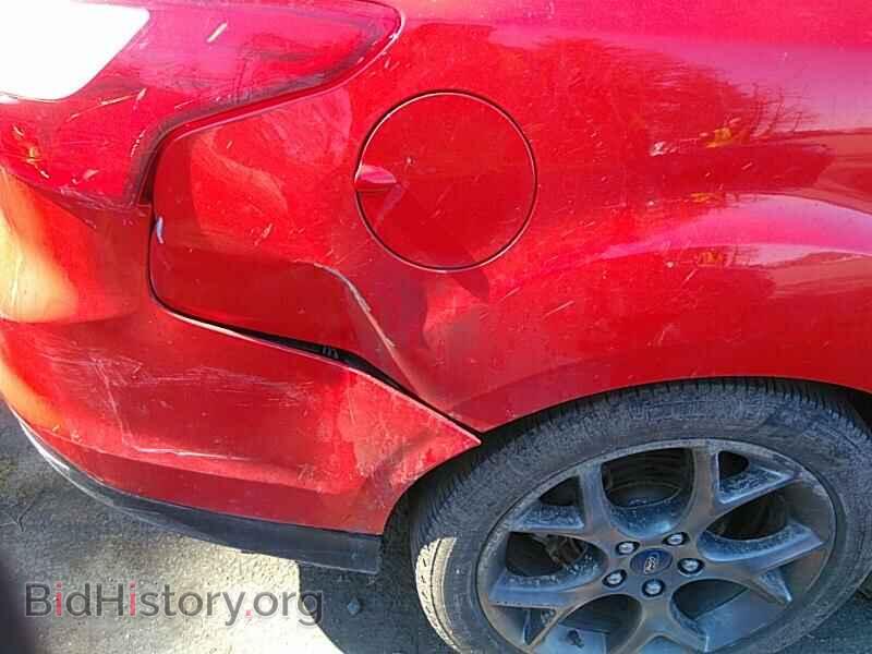 2013 Ford Focus - VIN: 1FADP3F24DL320326 - Photo 19