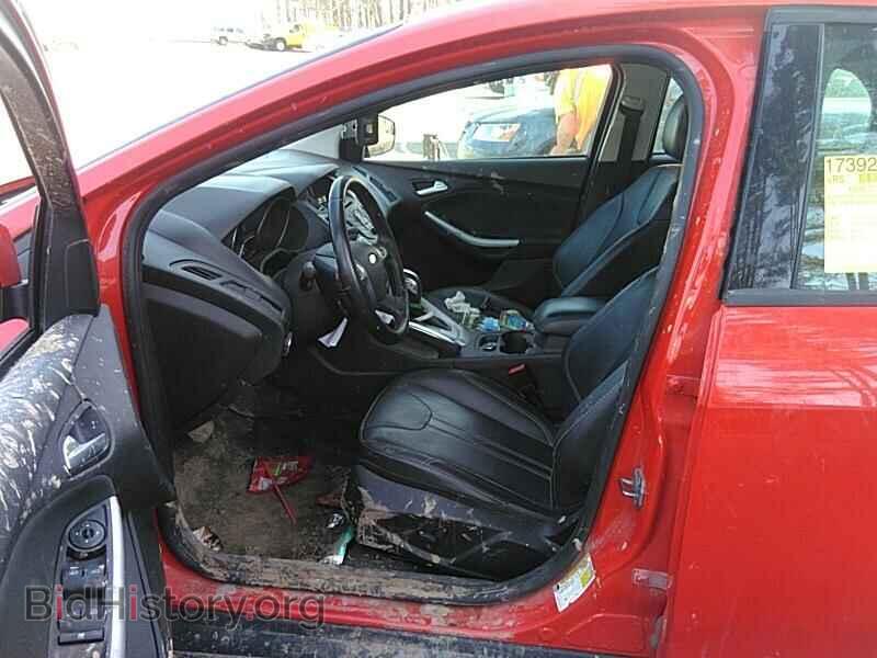 2013 Ford Focus - VIN: 1FADP3F24DL320326 - Photo 3
