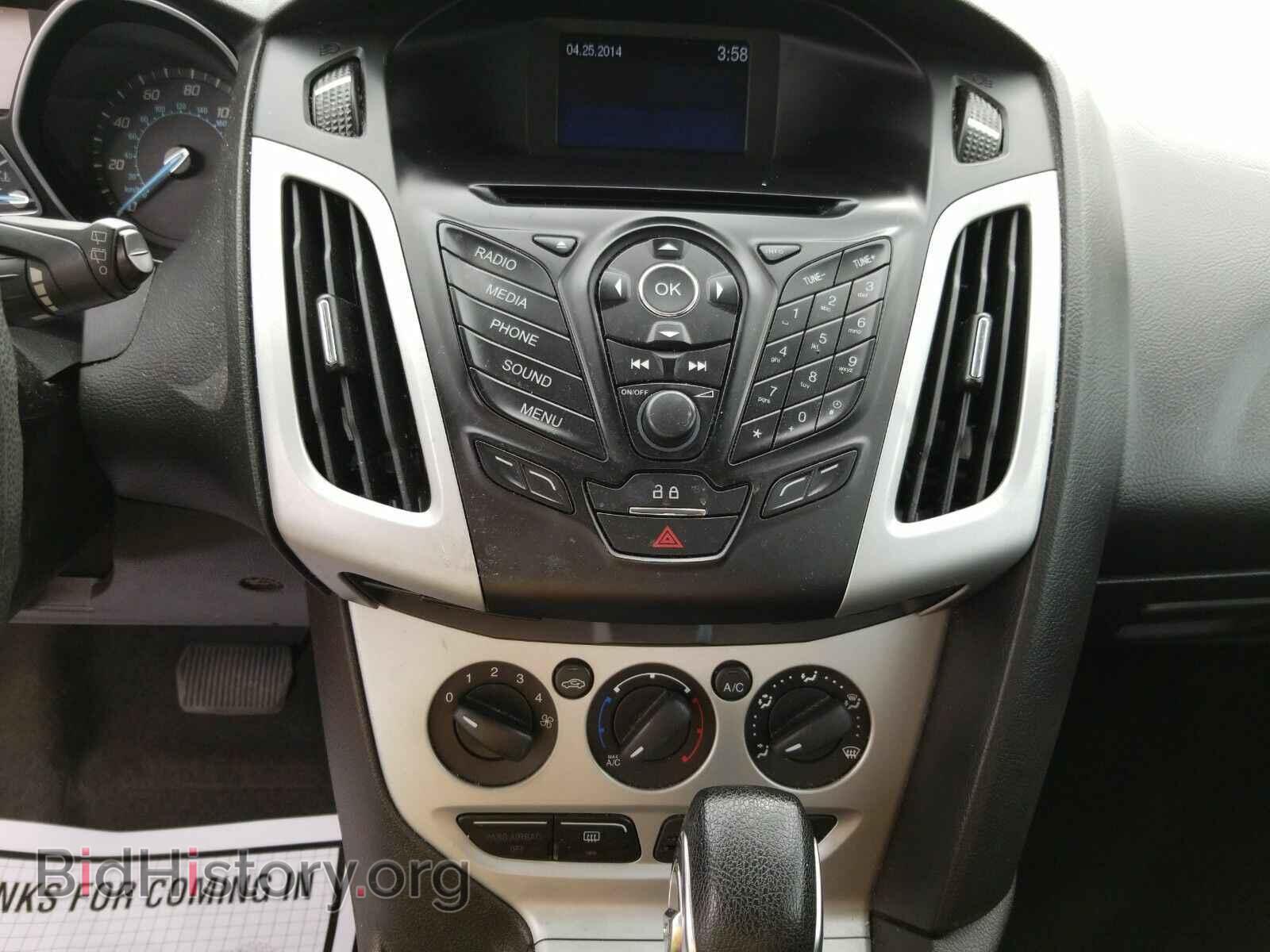 2014 Ford Focus - VIN: 1FADP3K20EL317639 - Фото 4