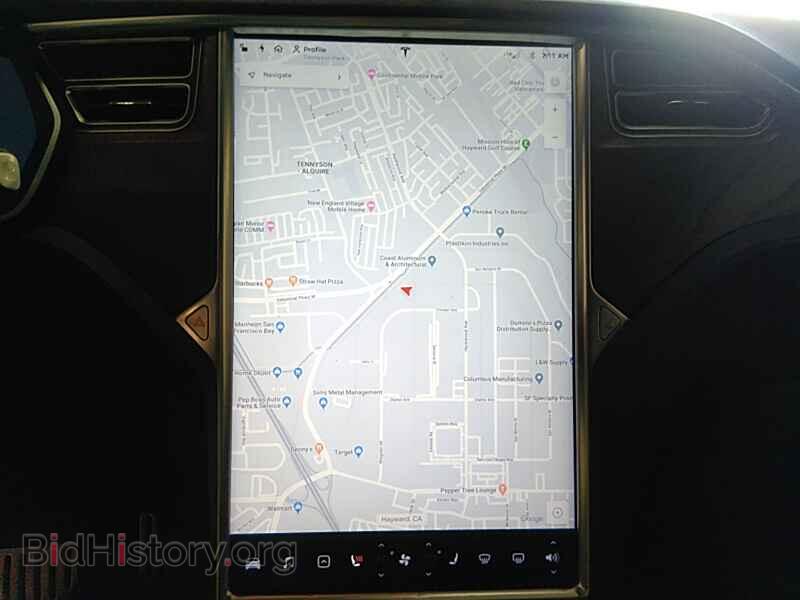 2016 Tesla Model X - VIN: 5YJXCAE4XGF000378 - Фото 4