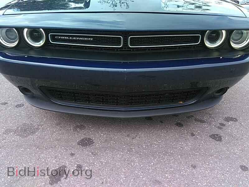 2015 Dodge Challenger - VIN: 2C3CDZAG4FH758028 - Фото 9