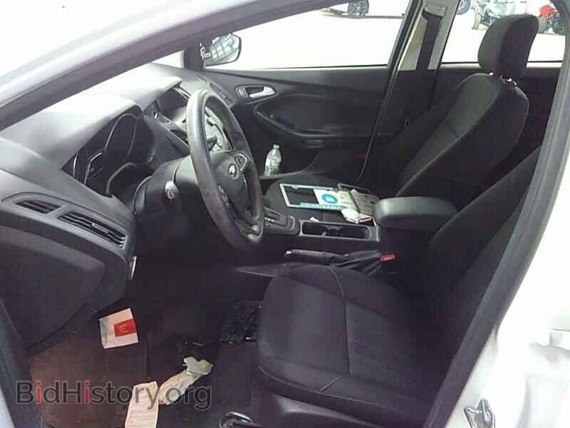 2017 Ford Focus - VIN: 1FADP3FE8HL242178 - Фото 3