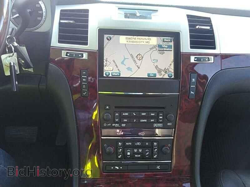 2011 Cadillac Escalade - VIN: 1GYS4CEF5BR159665 - Фото 4