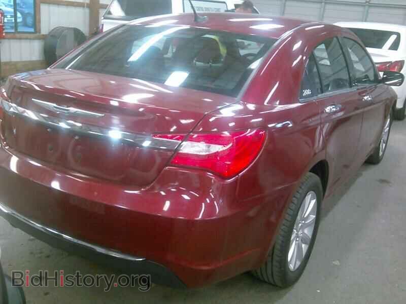 2014 Chrysler 200 - VIN: 1C3CCBCG0EN180362 - Фото 2