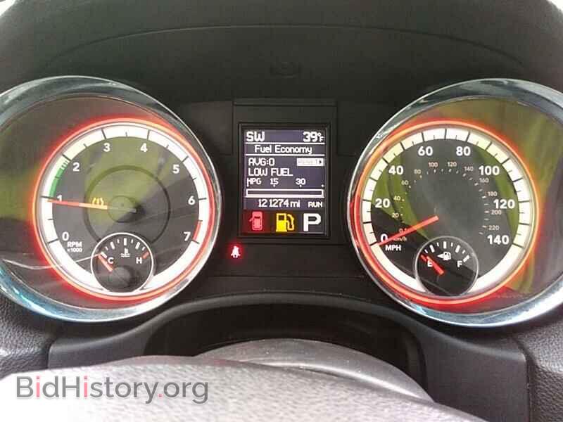 2013 Dodge Durango - VIN: 1C4RDJAG0DC552566 - Photo 5