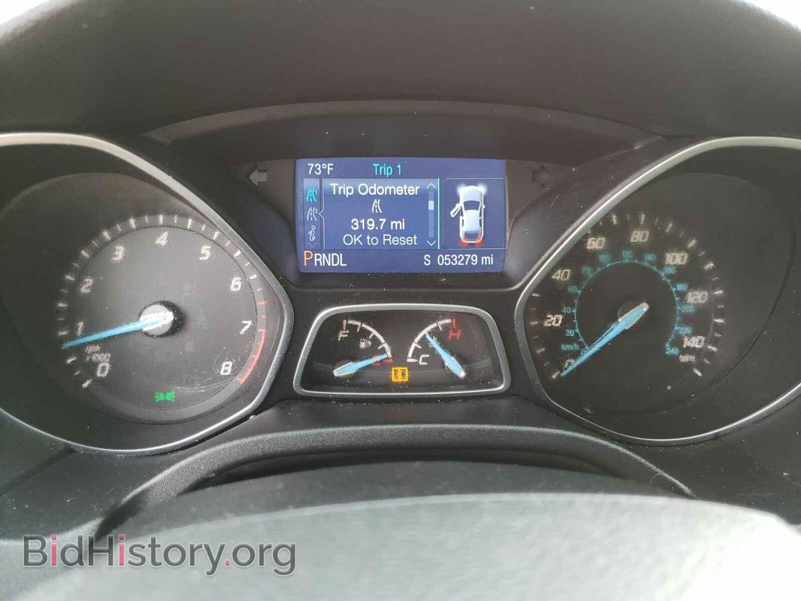2014 Ford Focus - VIN: 1FADP3F23EL236189 - Photo 5