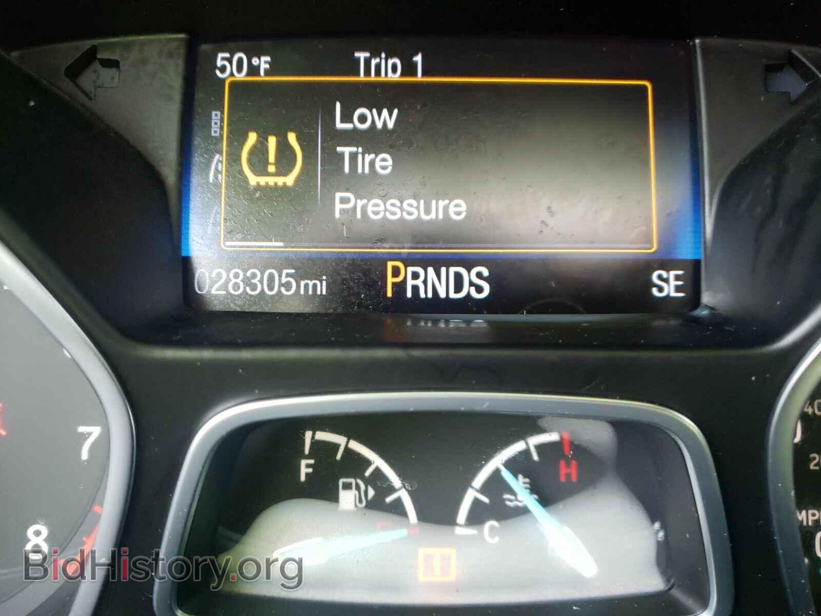 2017 Ford Focus - VIN: 1FADP3M28HL341429 - Фото 5