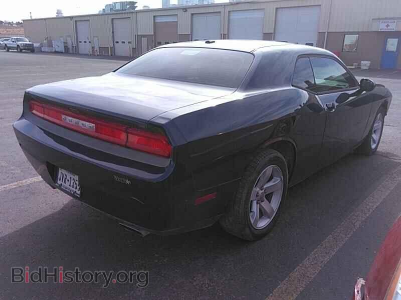 2014 Dodge Challenger - VIN: 2C3CDYAG7EH258437 - Фото 2