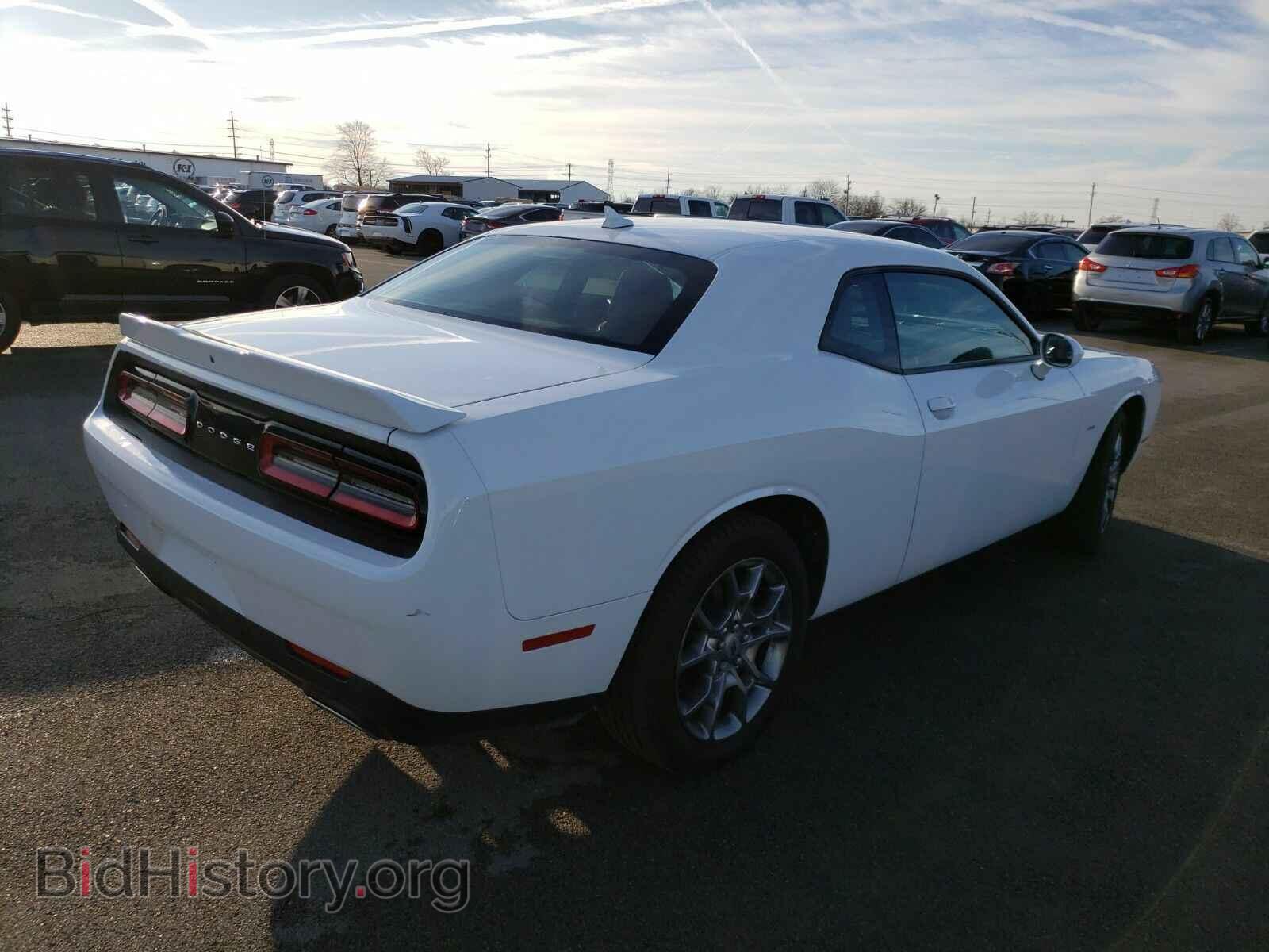 2017 Dodge Challenger - VIN: 2C3CDZGG8HH641286 - Фото 2