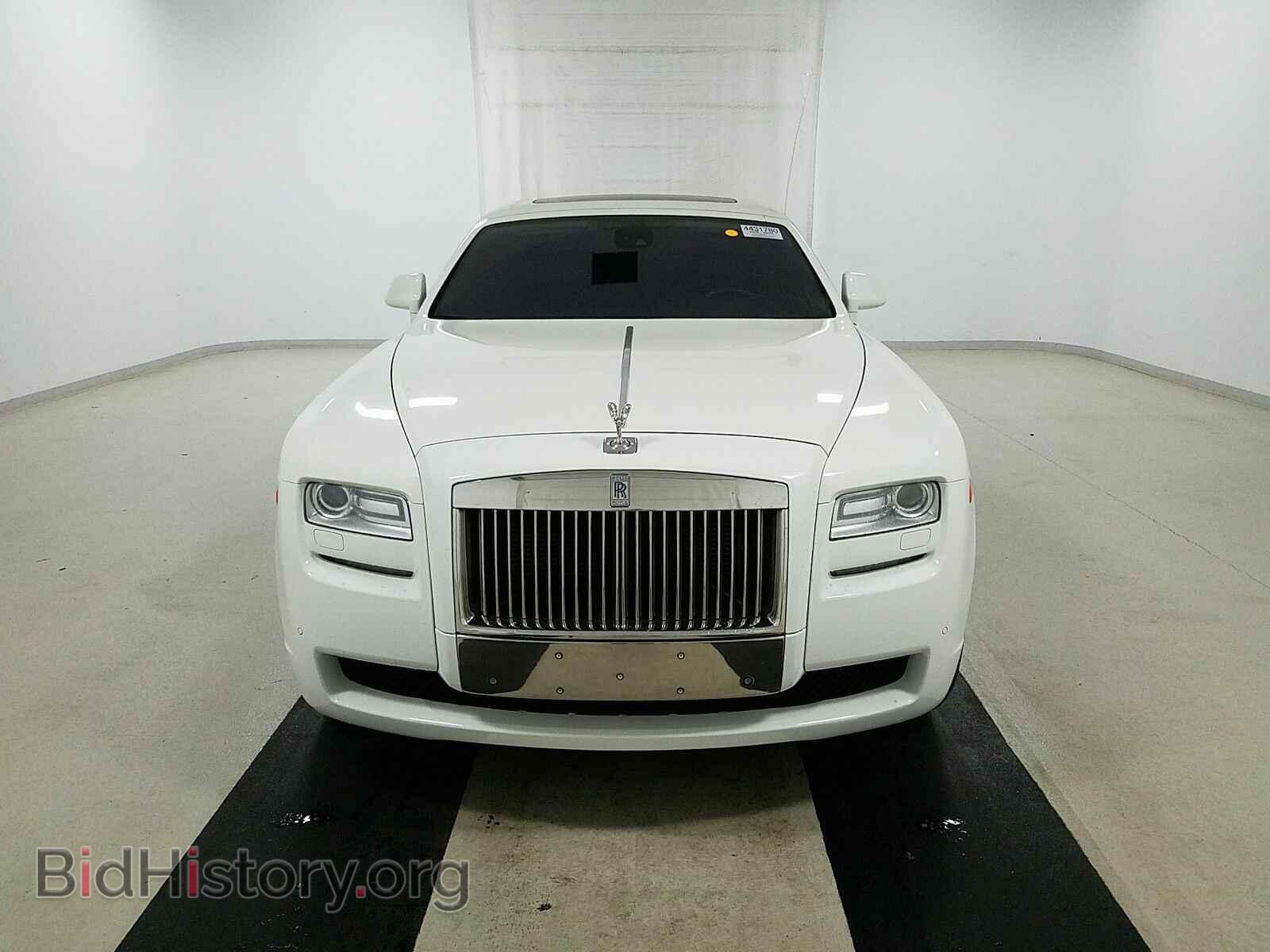 2012 Rolls-Royce Ghost - VIN: SCA664S59CUX50722 - Photo 2