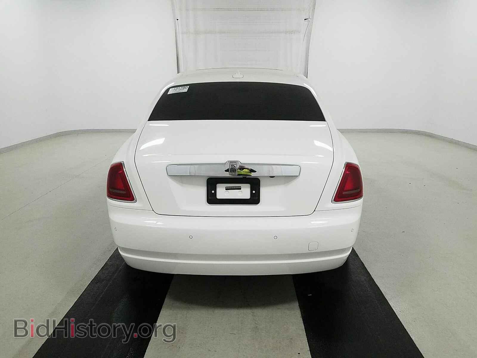 2012 Rolls-Royce Ghost - VIN: SCA664S59CUX50722 - Photo 5