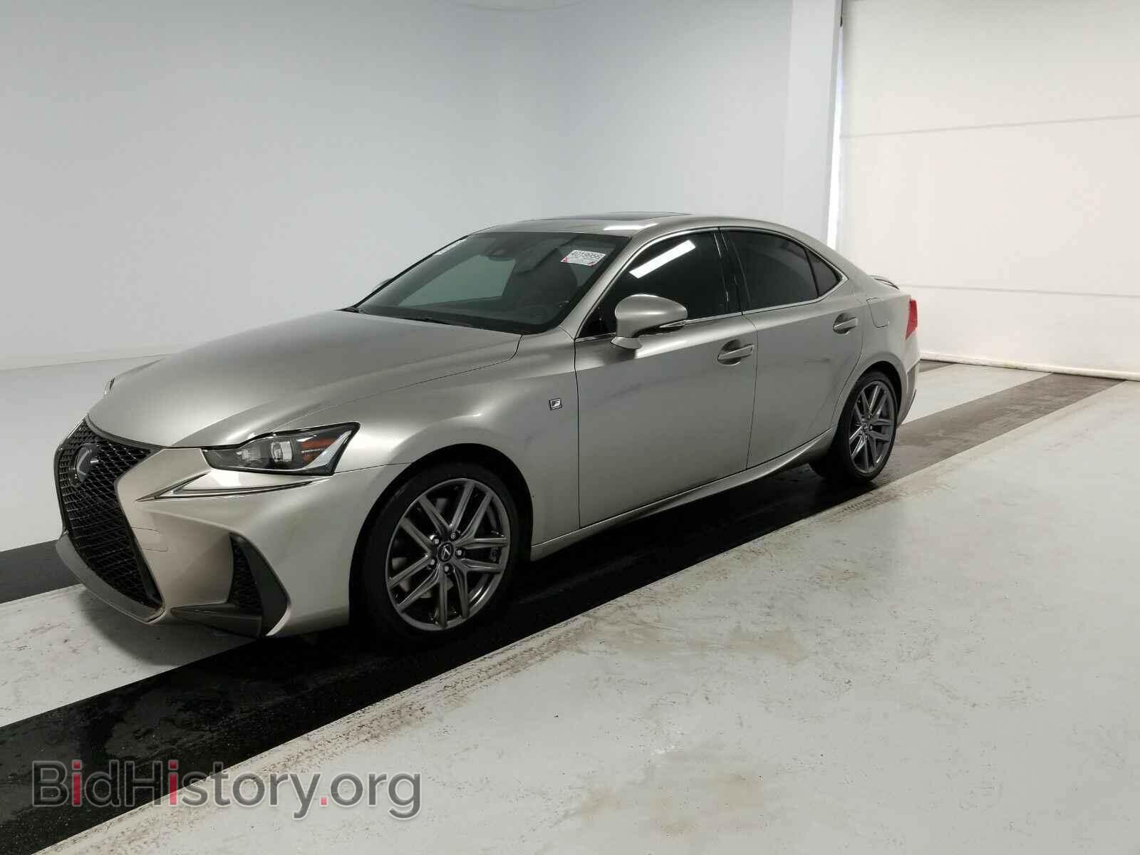 Photo JTHBA1D20H5043449 - Lexus IS 2017