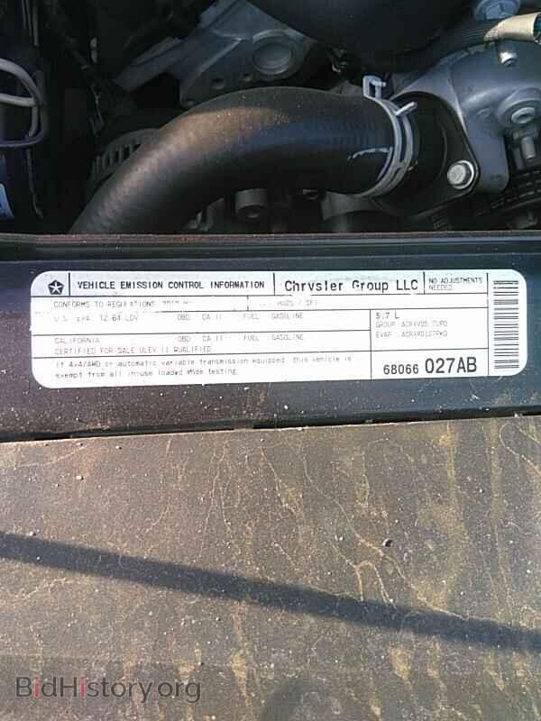 2010 Dodge Challenger - VIN: 2B3CJ5DTXAH195048 - Photo 8