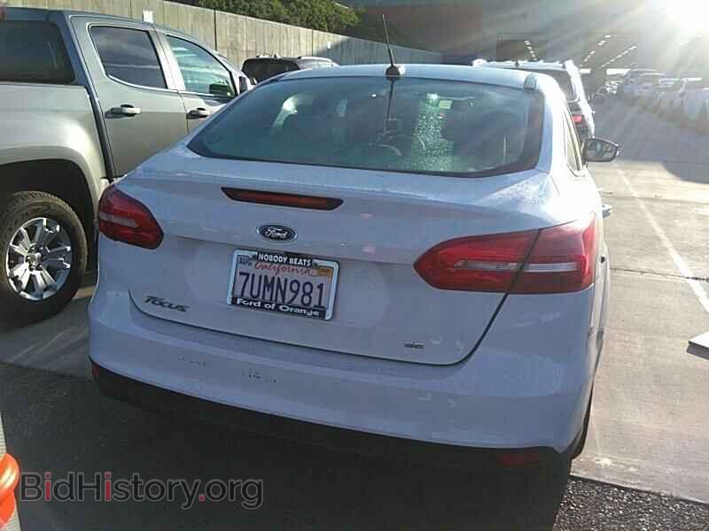 2016 Ford Focus - VIN: 1FADP3F25GL365165 - Фото 9