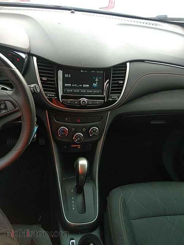 2017 Chevrolet Trax - VIN: 3GNCJLSB3HL179568 - Фото 4
