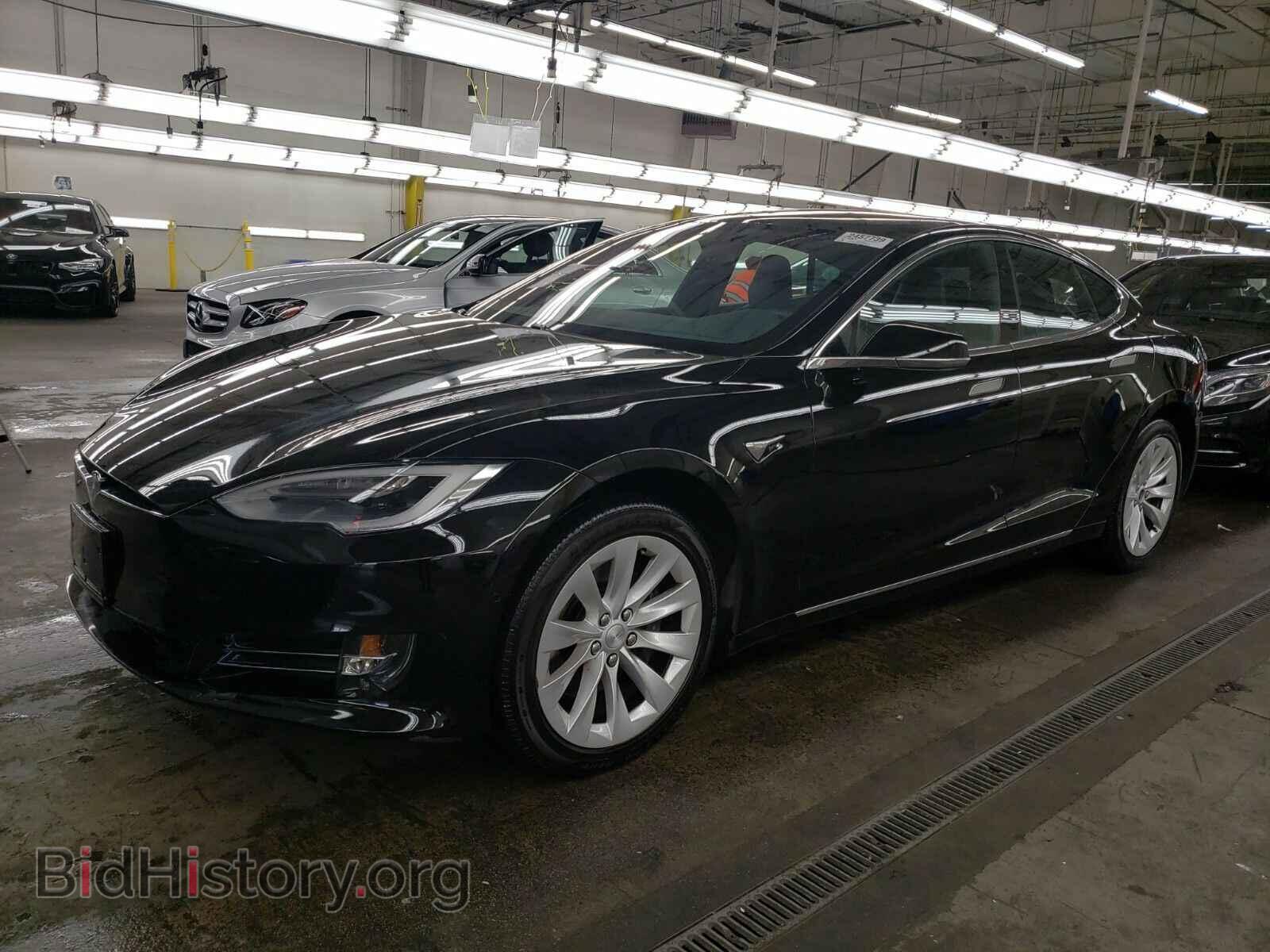 Photo 5YJSA1E2XJF281457 - Tesla Model S 2018