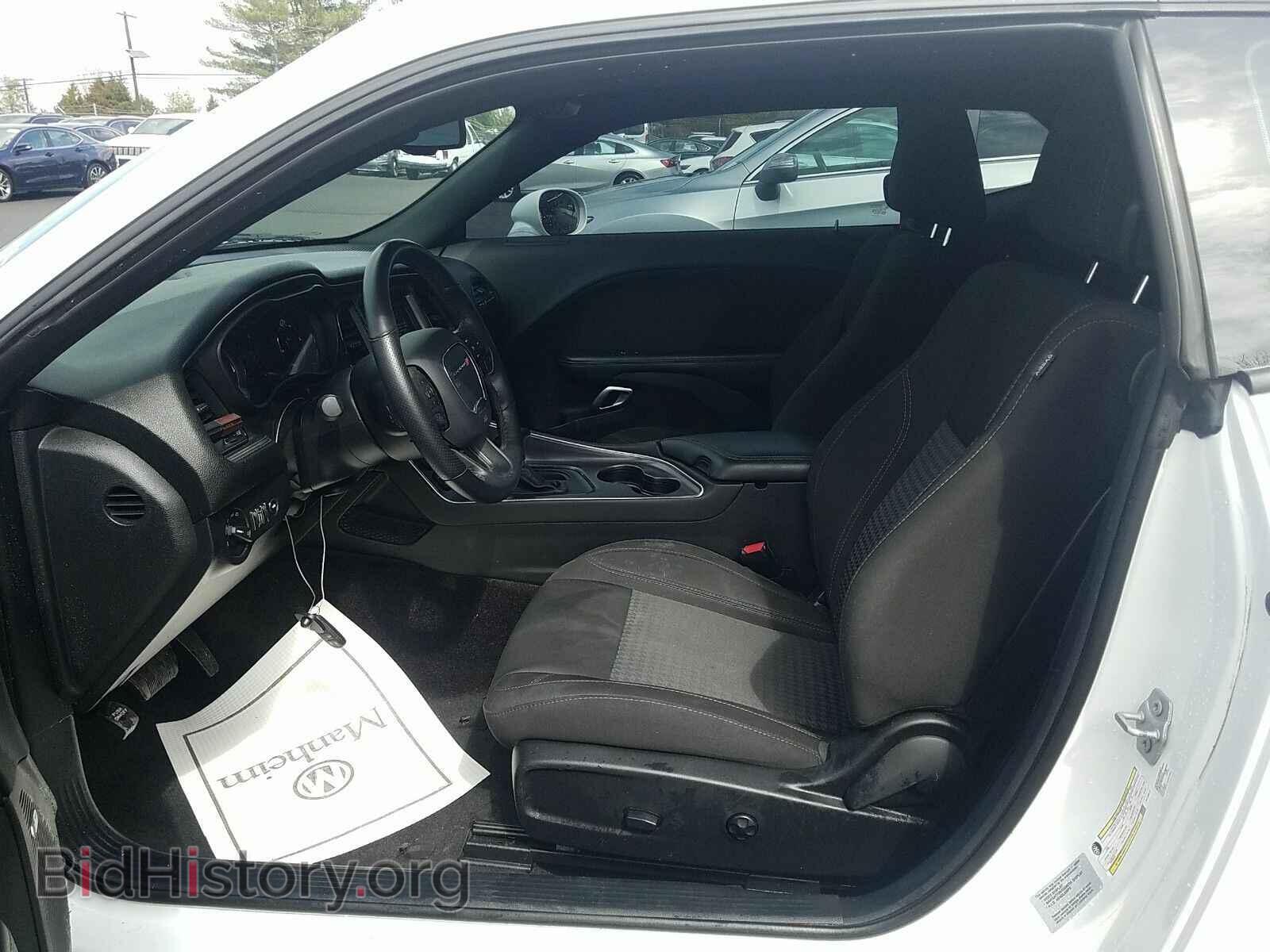 2018 Dodge Challenger - VIN: 2C3CDZAG4JH128017 - Фото 3