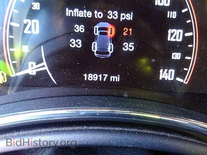 2018 Dodge Durango - VIN: 1C4RDHAG4JC443211 - Фото 5