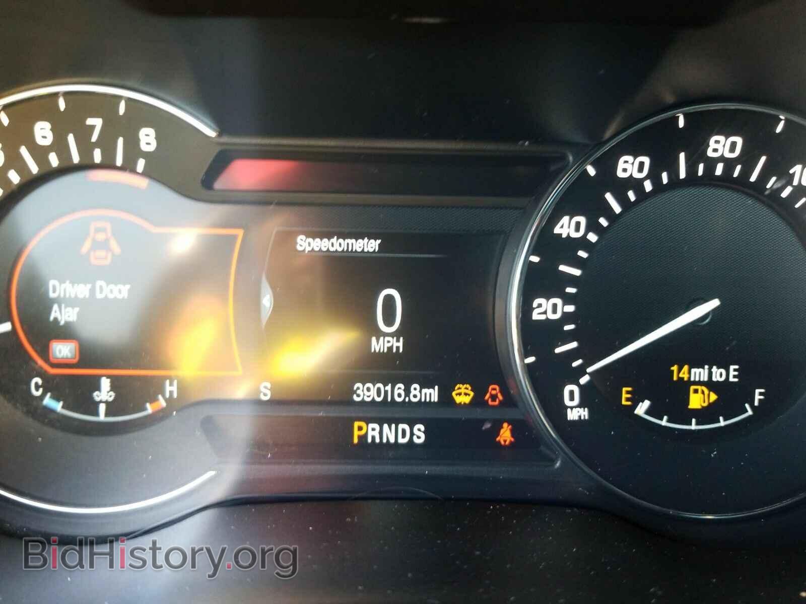 2017 Lincoln MKC - VIN: 5LMCJ3D97HUL20319 - Фото 5