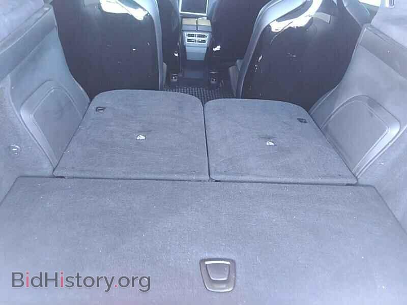 2016 Tesla Model X - VIN: 5YJXCBE48GF022644 - Photo 7