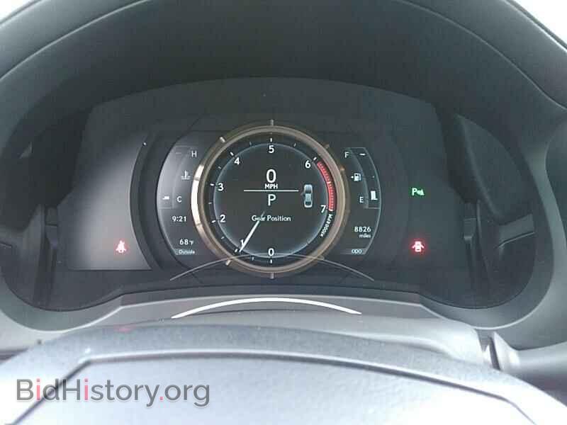 2019 Lexus IS - VIN: JTHBA1D2XK5084906 - Фото 5
