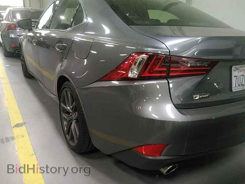 2016 Lexus IS 200t - VIN: JTHBA1D28G5028521 - Фото 10