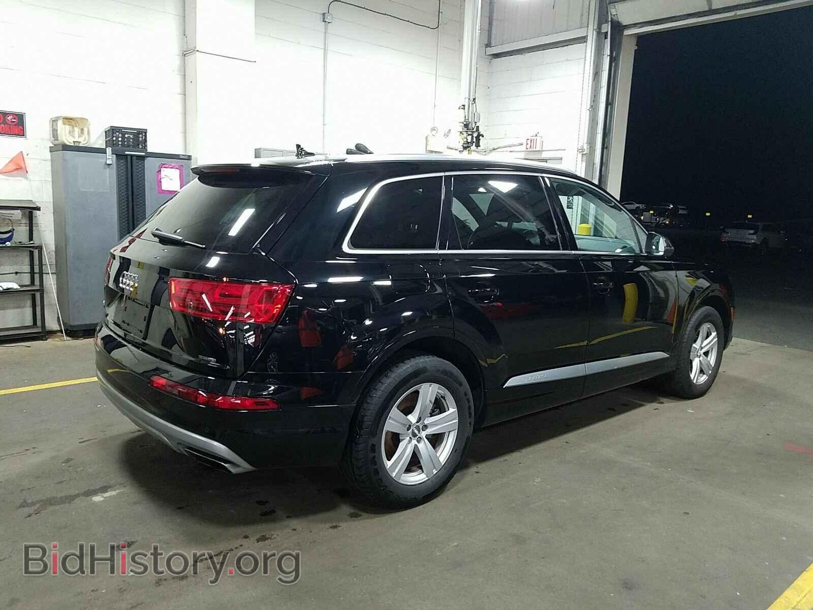 2017 Audi Q7 - VIN: WA1AHAF75HD041357 - Фото 2