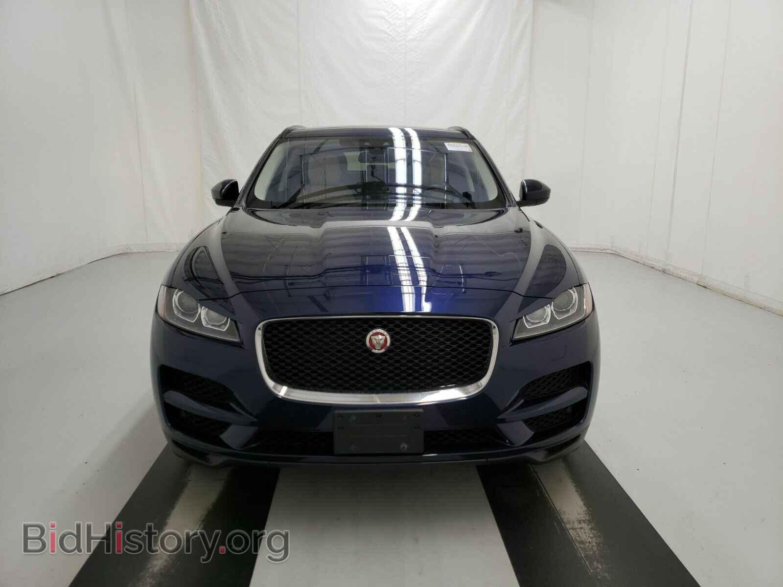 2017 Jaguar F-PACE - VIN: SADCJ2BN3HA492709 - Фото 2