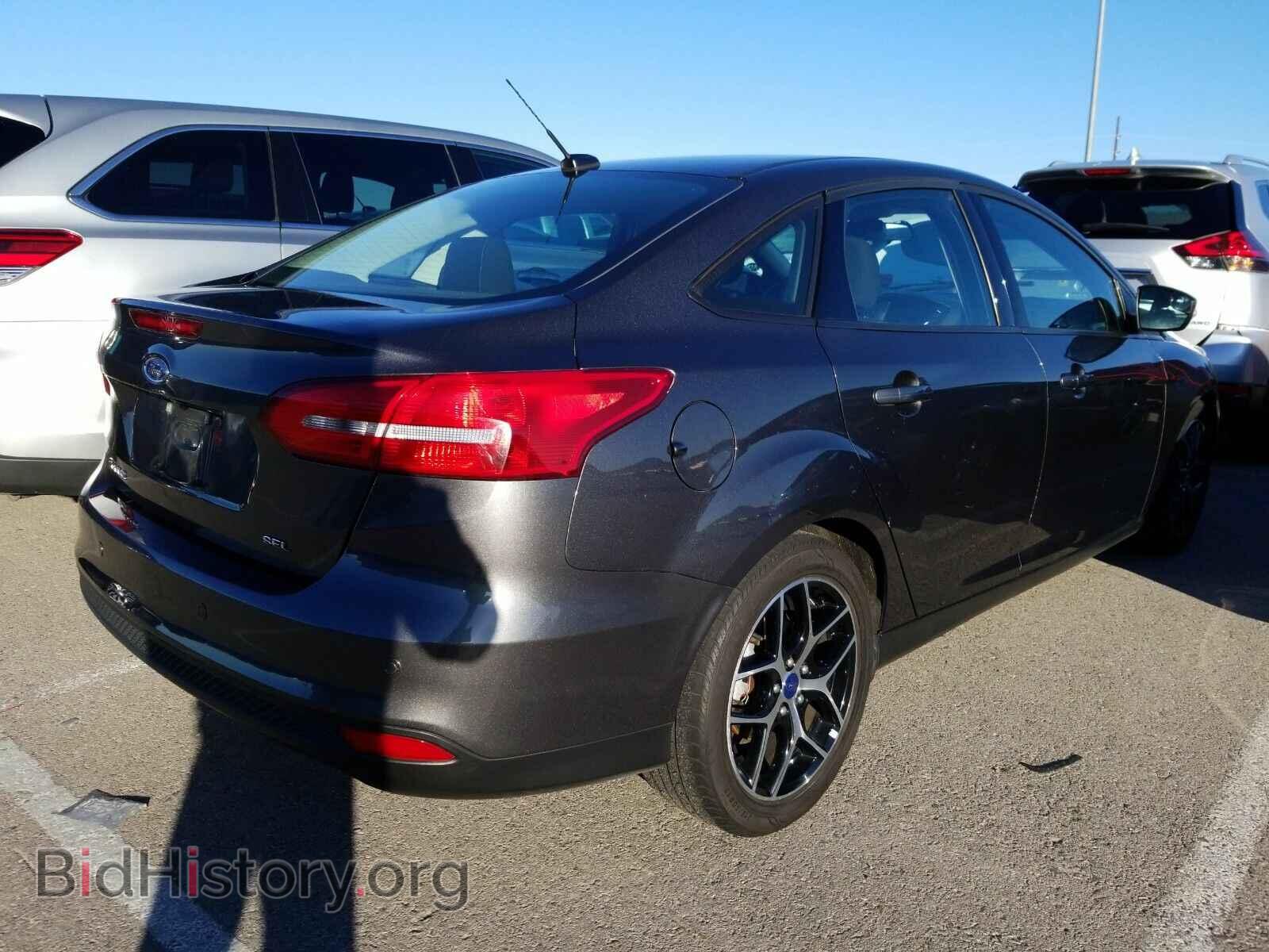2017 Ford Focus - VIN: 1FADP3H23HL248392 - Фото 2
