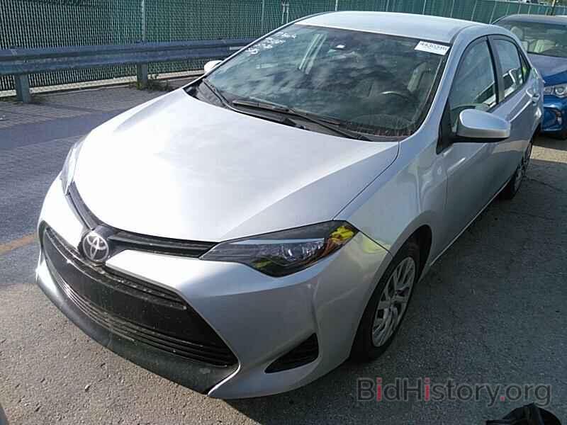 Photo 2T1BURHE4HC751864 - Toyota Corolla 2017