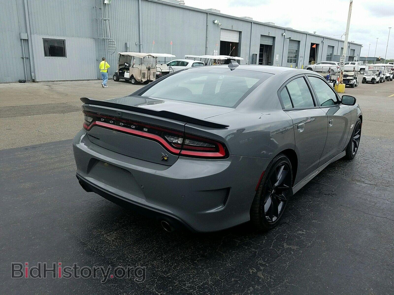 2019 Dodge Charger - VIN: 2C3CDXGJ8KH738933 - Фото 2