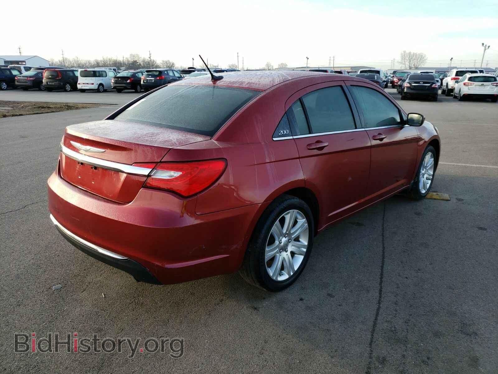 2013 Chrysler 200 - VIN: 1C3CCBBB8DN503870 - Photo 2