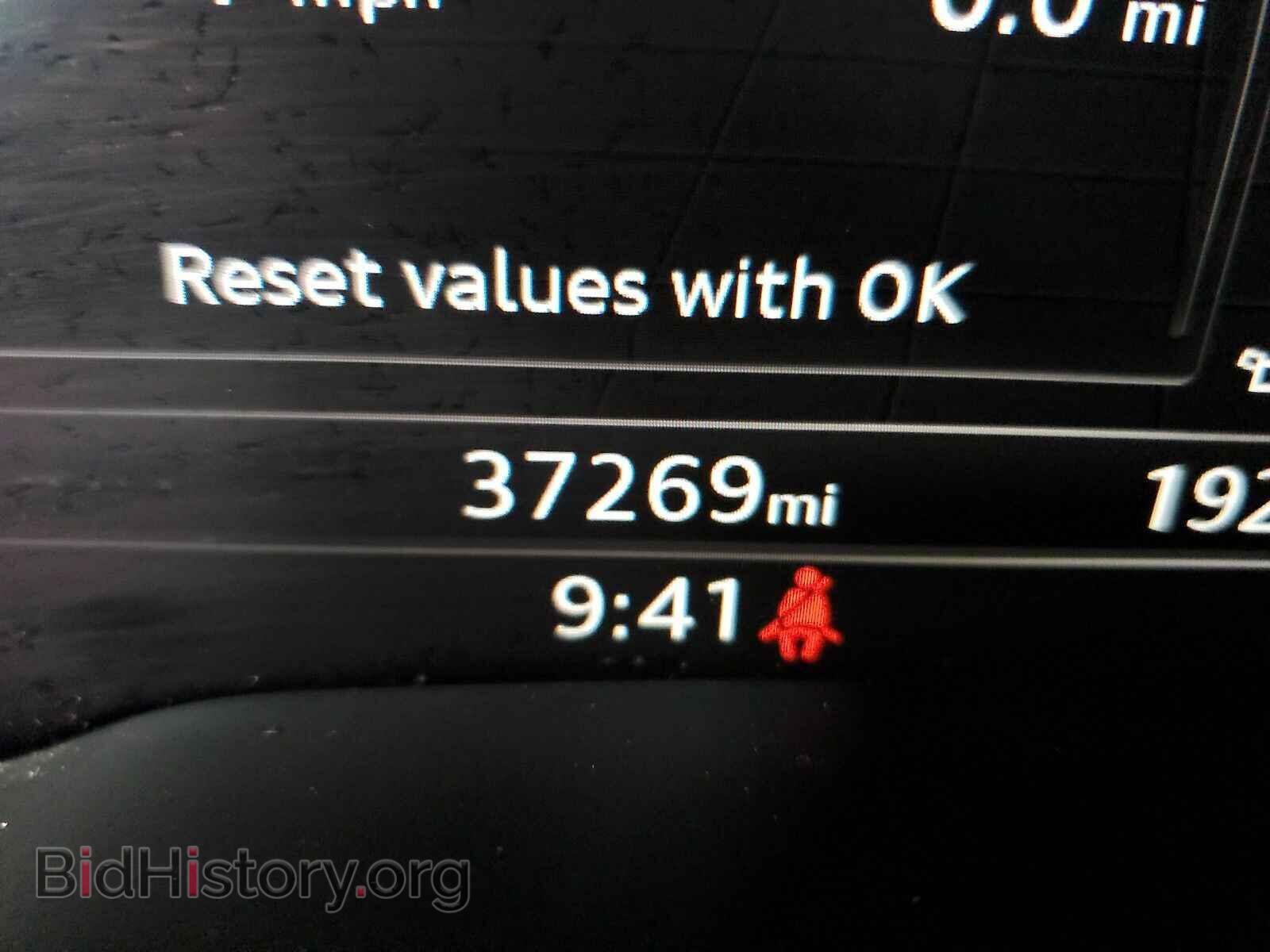 2017 Audi Q7 - VIN: WA1LAAF76HD017095 - Фото 12