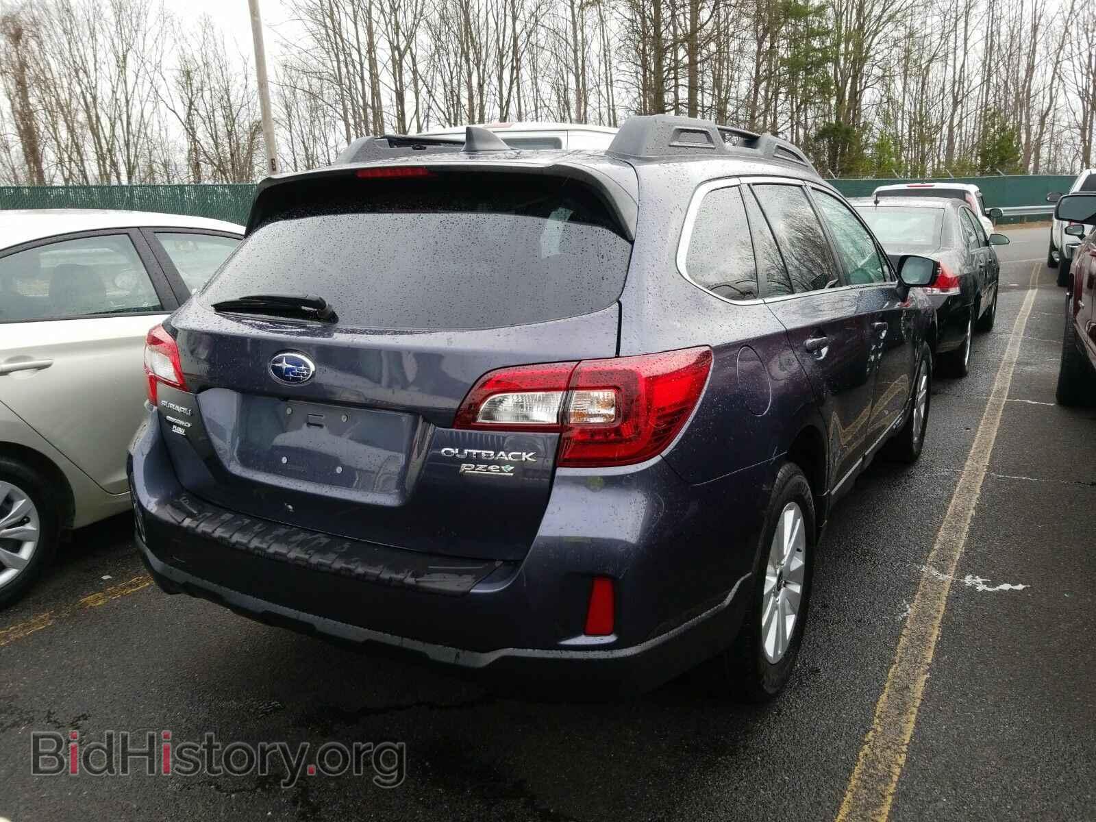 2017 Subaru Outback - VIN: 4S4BSAFC2H3402554 - Фото 2