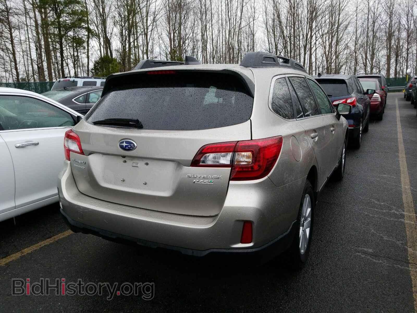 2017 Subaru Outback - VIN: 4S4BSACC8H3307646 - Фото 2