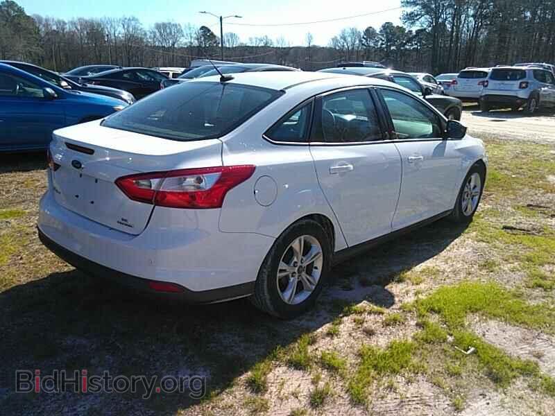 2014 Ford Focus - VIN: 1FADP3F24EL186970 - Photo 2