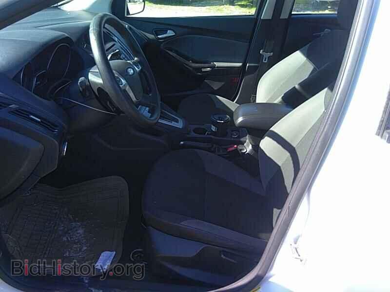 2014 Ford Focus - VIN: 1FADP3F24EL186970 - Photo 3