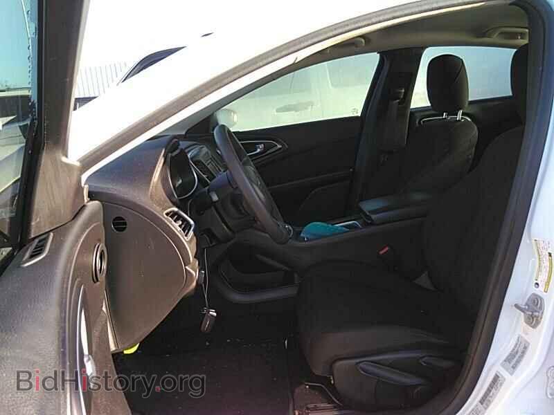 2016 Chrysler 200 - VIN: 1C3CCCAB3GN171638 - Фото 3