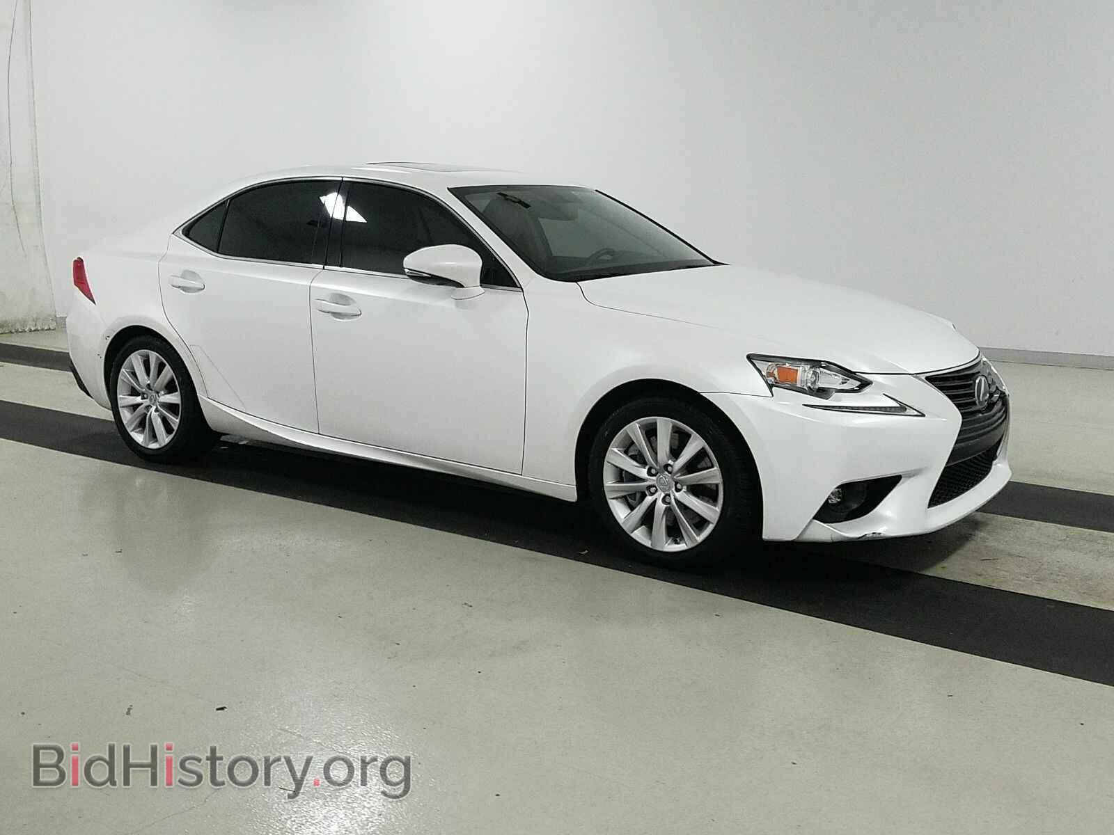 2016 Lexus IS 200t - VIN: JTHBA1D24G5006807 - Фото 3