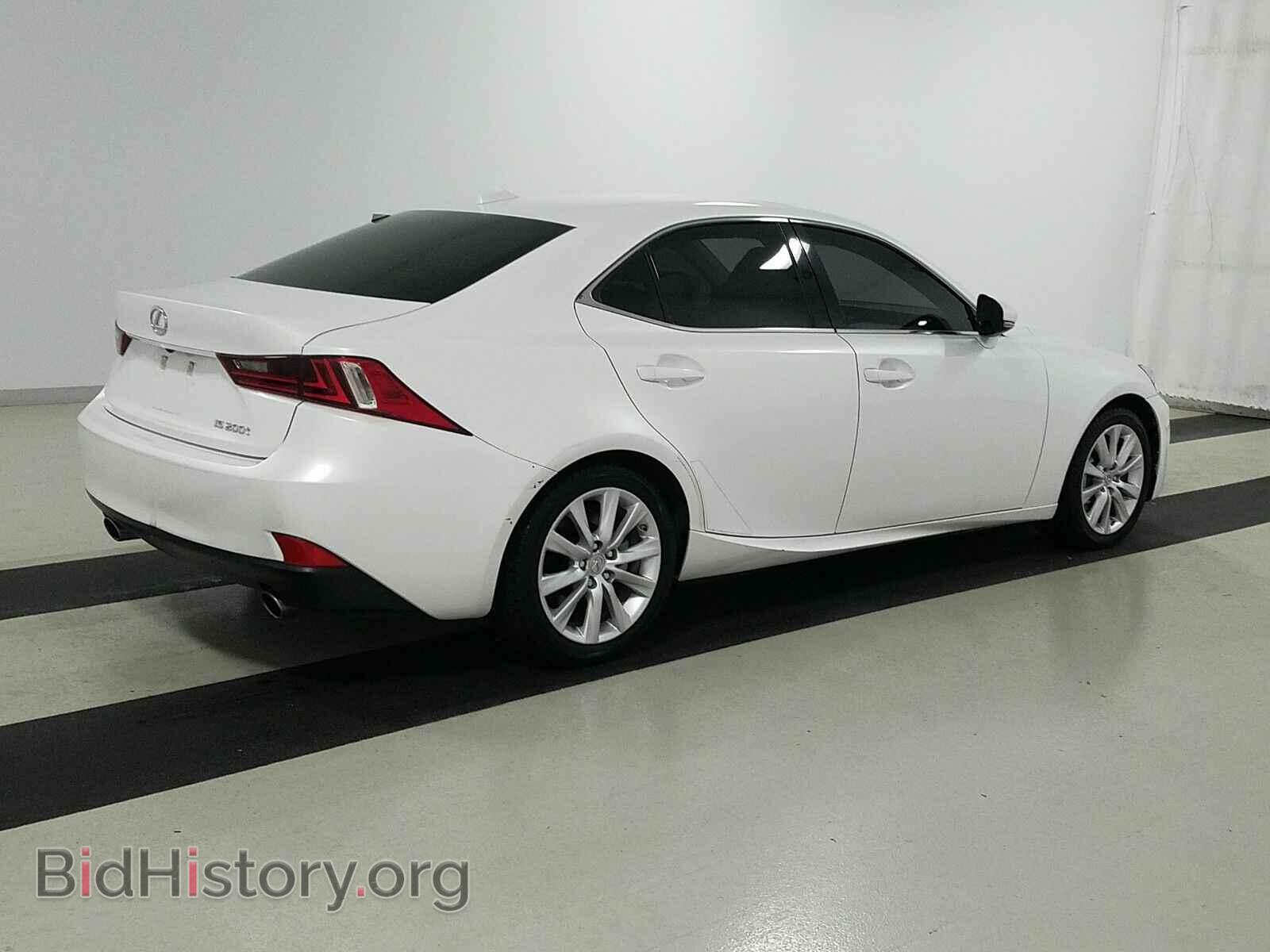 2016 Lexus IS 200t - VIN: JTHBA1D24G5006807 - Фото 4