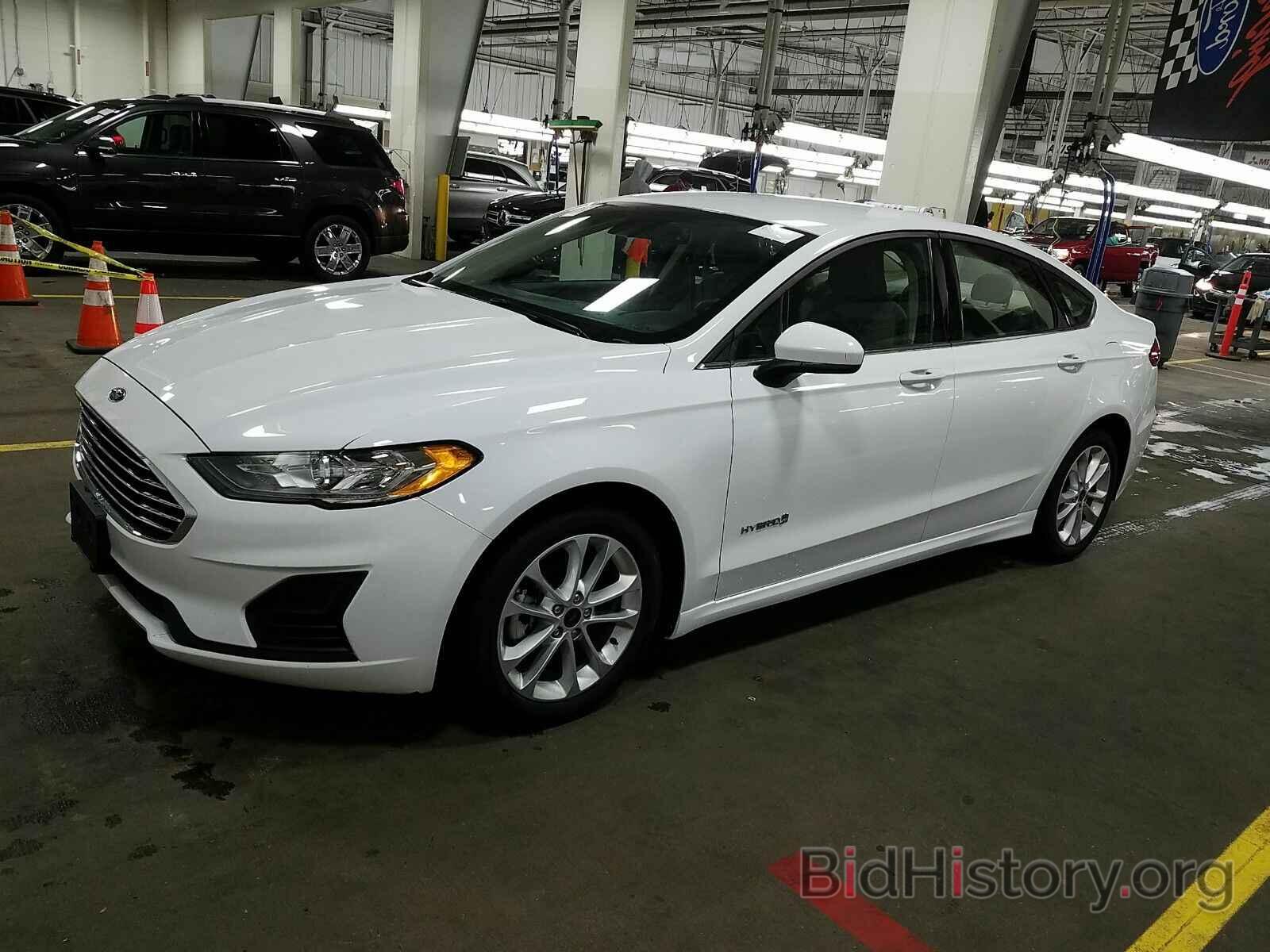 Photo 3FA6P0LU8KR187937 - Ford Fusion Hybrid 2019