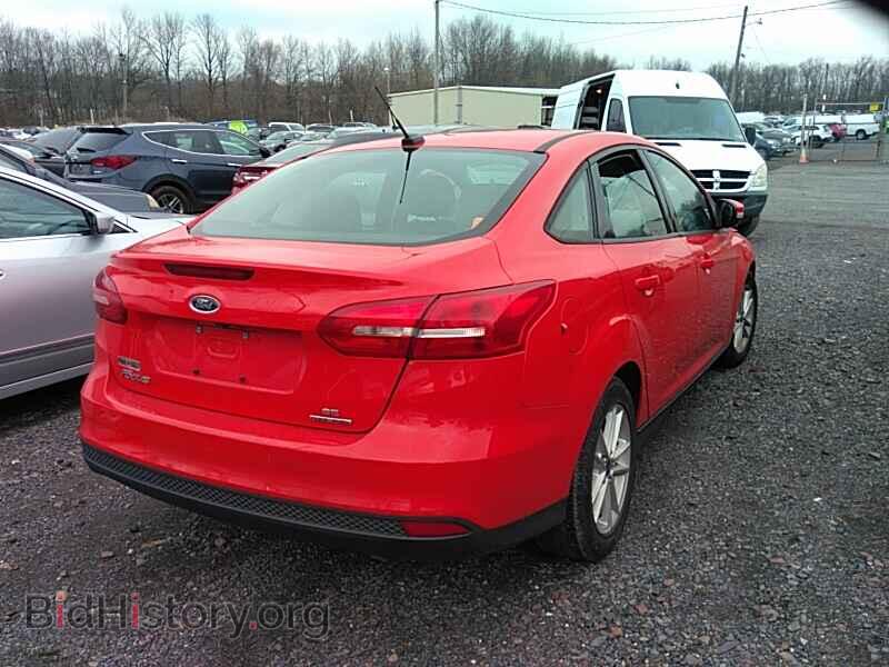 2015 Ford Focus - VIN: 1FADP3F21FL202320 - Фото 2