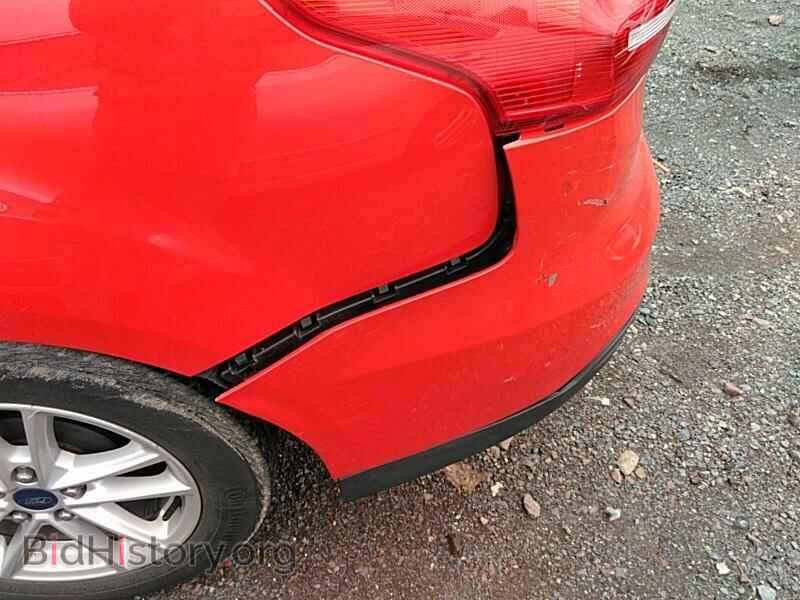 2015 Ford Focus - VIN: 1FADP3F21FL202320 - Фото 12