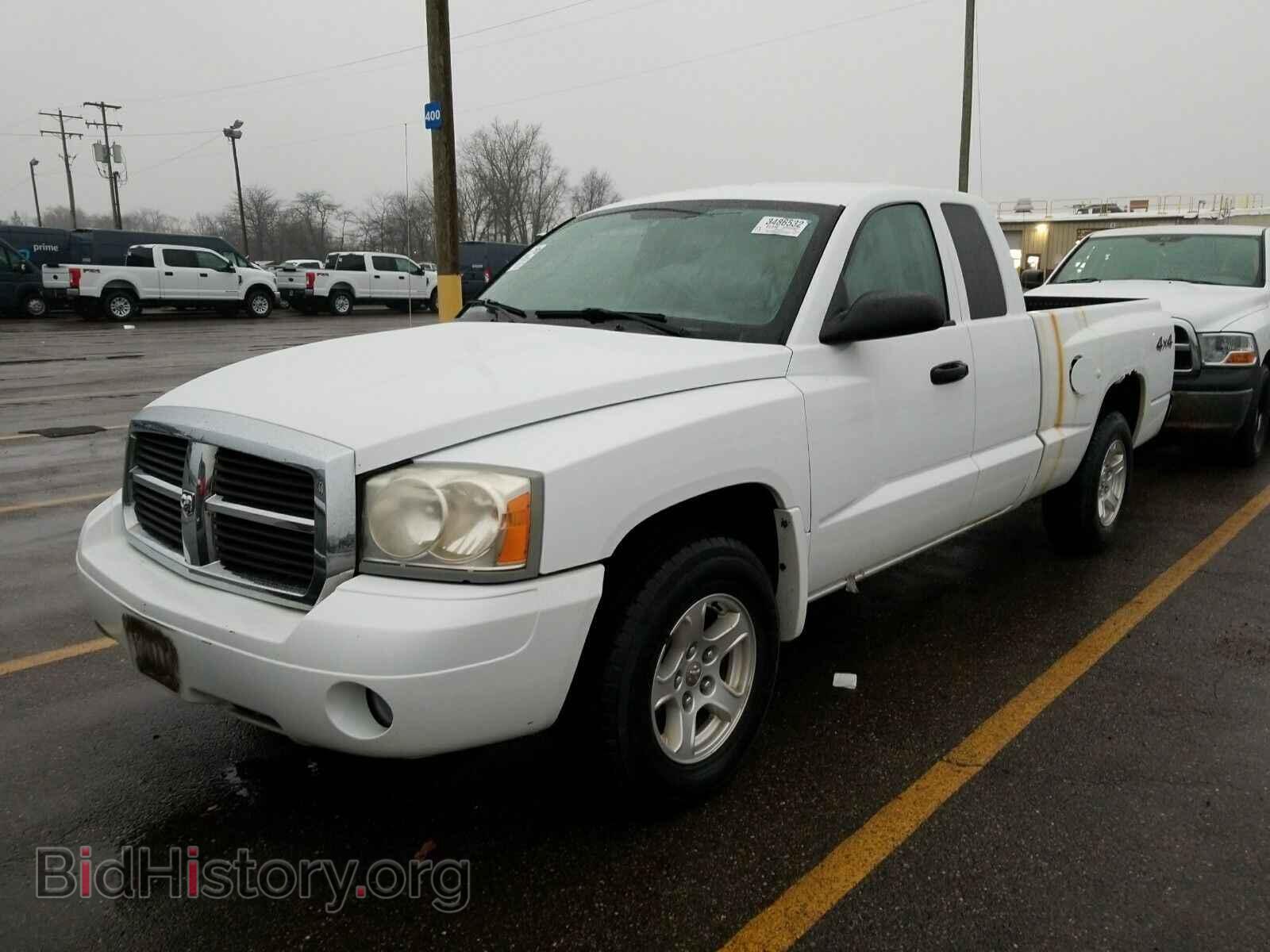 Photo 1D7HW42K57S136409 - Dodge Dakota 2007