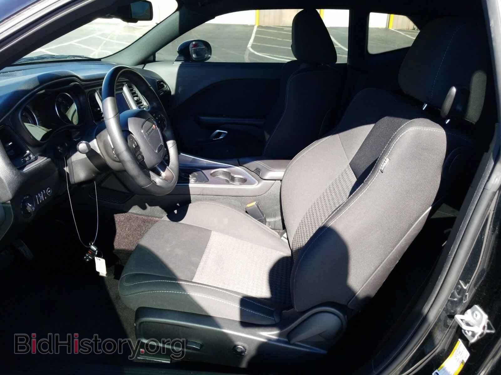 2019 Dodge Challenger - VIN: 2C3CDZBTXKH573570 - Фото 3