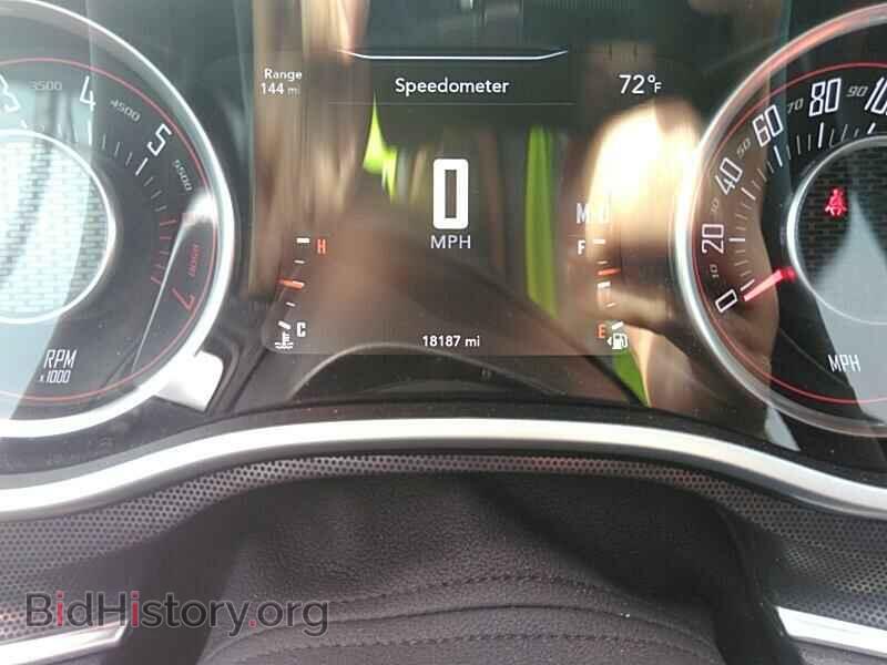 2016 Dodge Challenger - VIN: 2C3CDZFJ6GH201806 - Фото 5