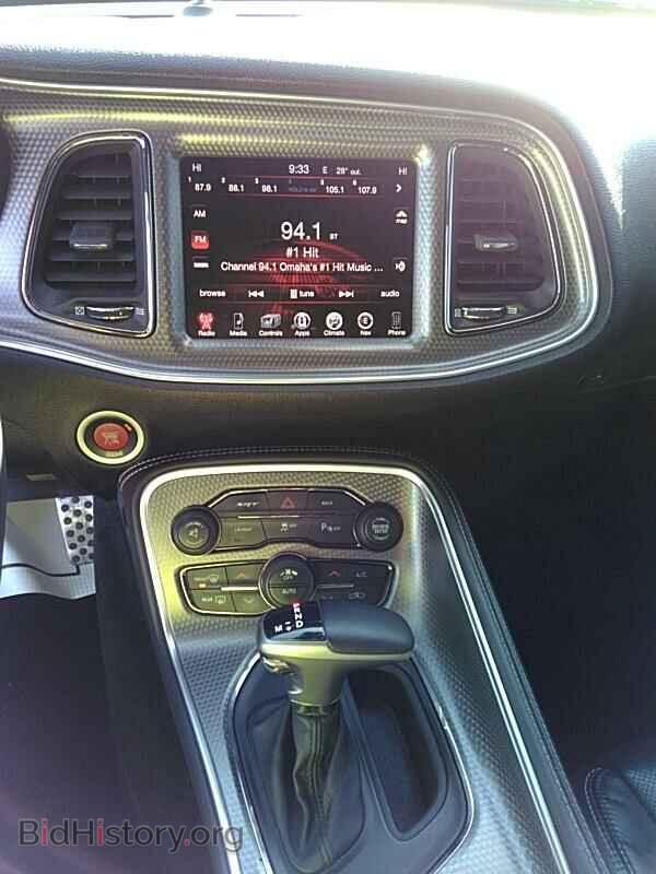 2016 Dodge Challenger - VIN: 2C3CDZC91GH157496 - Photo 4