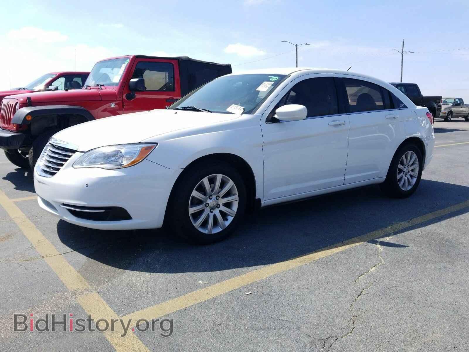 Фотография 1C3CCBBGXDN528104 - Chrysler 200 2013