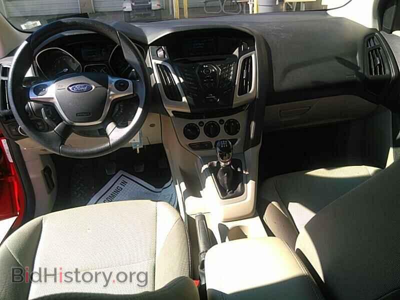 2013 Ford Focus - VIN: 1FADP3K26DL167678 - Фото 4